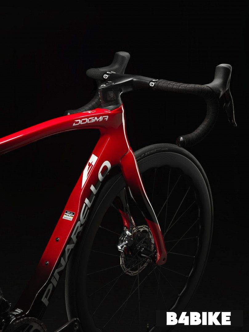 Pinarello Dogma F Red eTap AXS