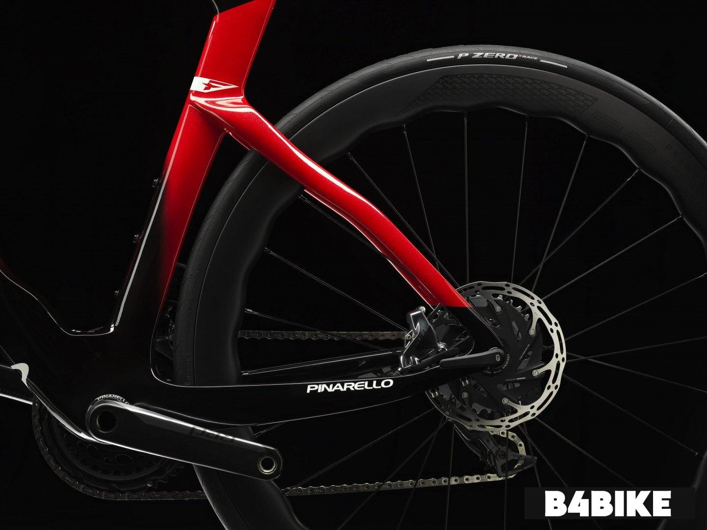 Pinarello Dogma F Red eTap AXS