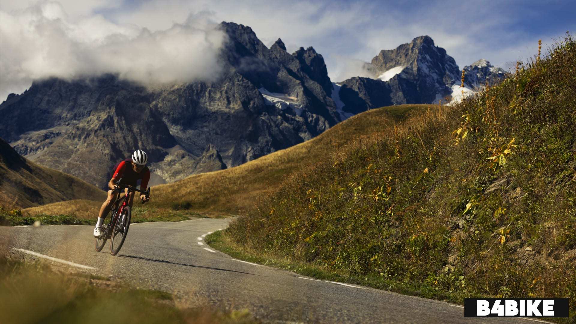 Trek Domane Plus SLR 8 AXS